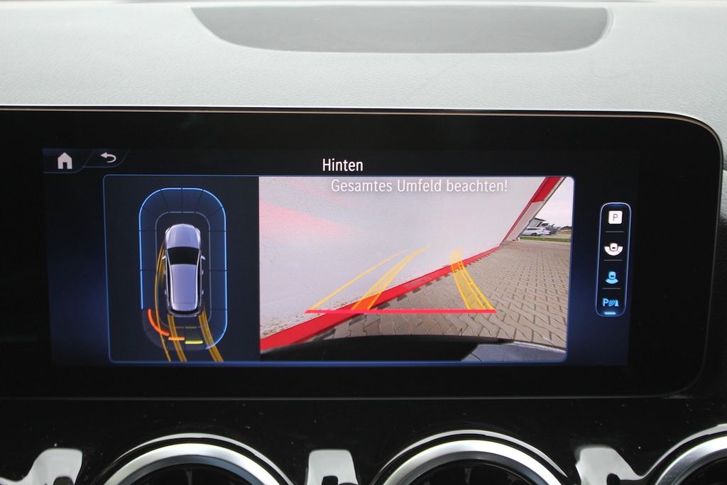 Mercedes-Benz B 180 2024