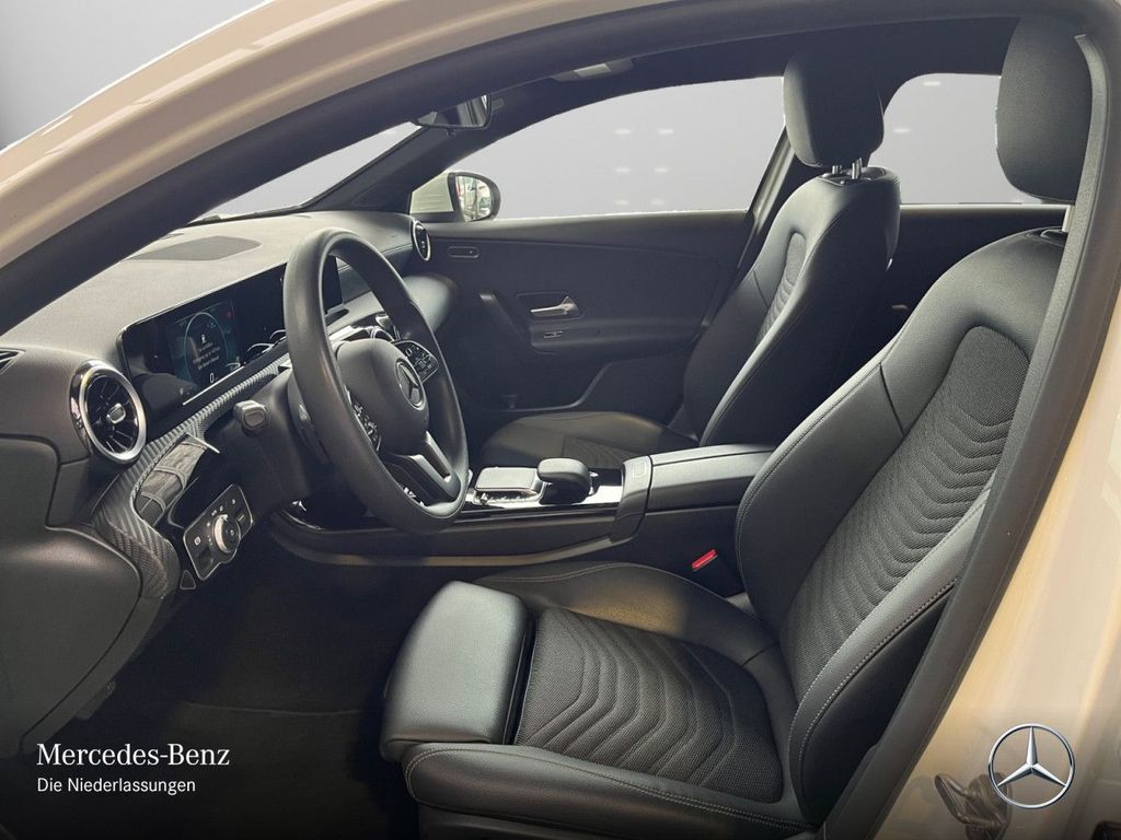 Mercedes-Benz A 180 2022