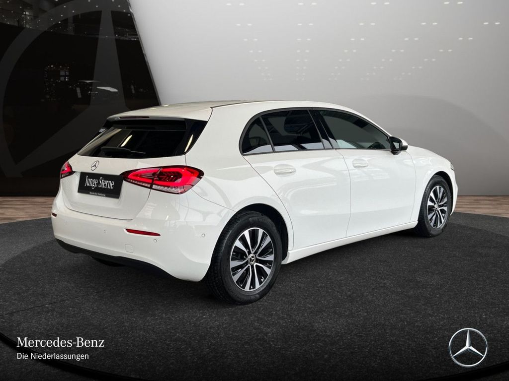 Mercedes-Benz A 180 2022