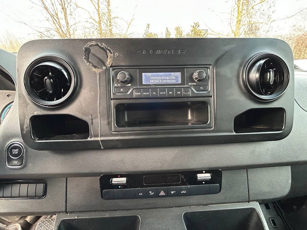 Mercedes-Benz eSprinter 2020