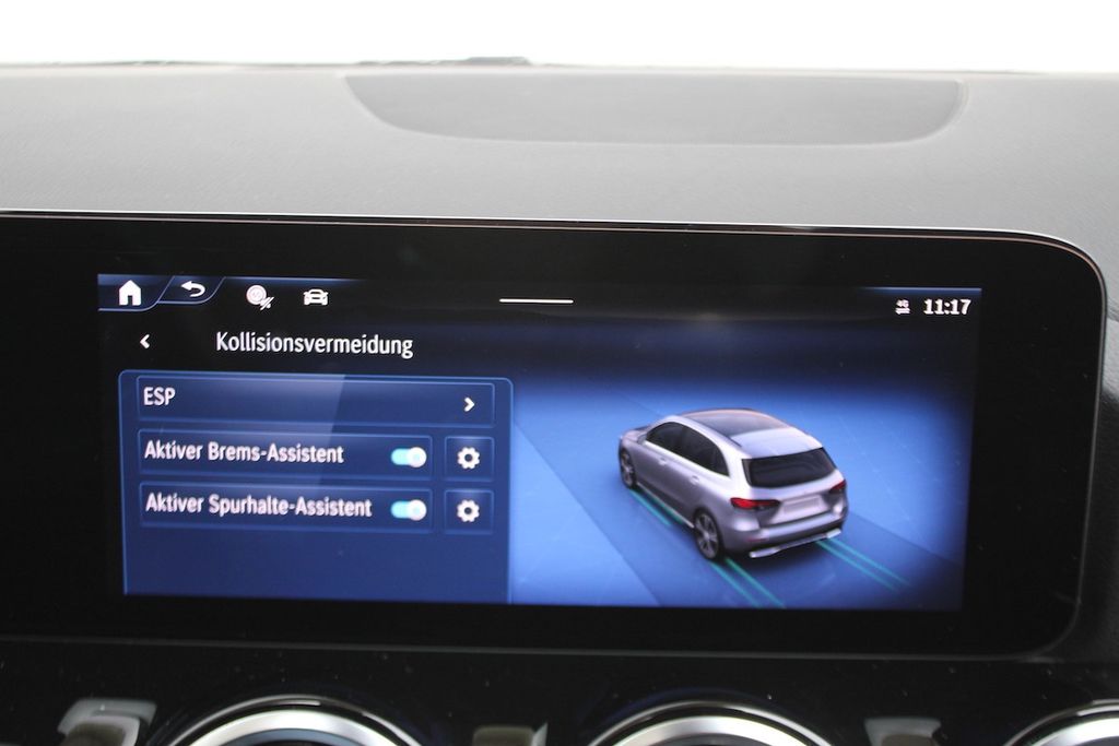 Mercedes-Benz B 180 2024