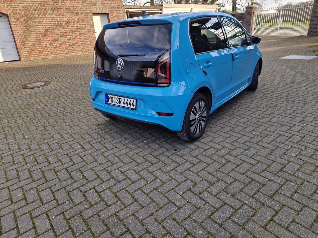 Volkswagen e-up! 2021