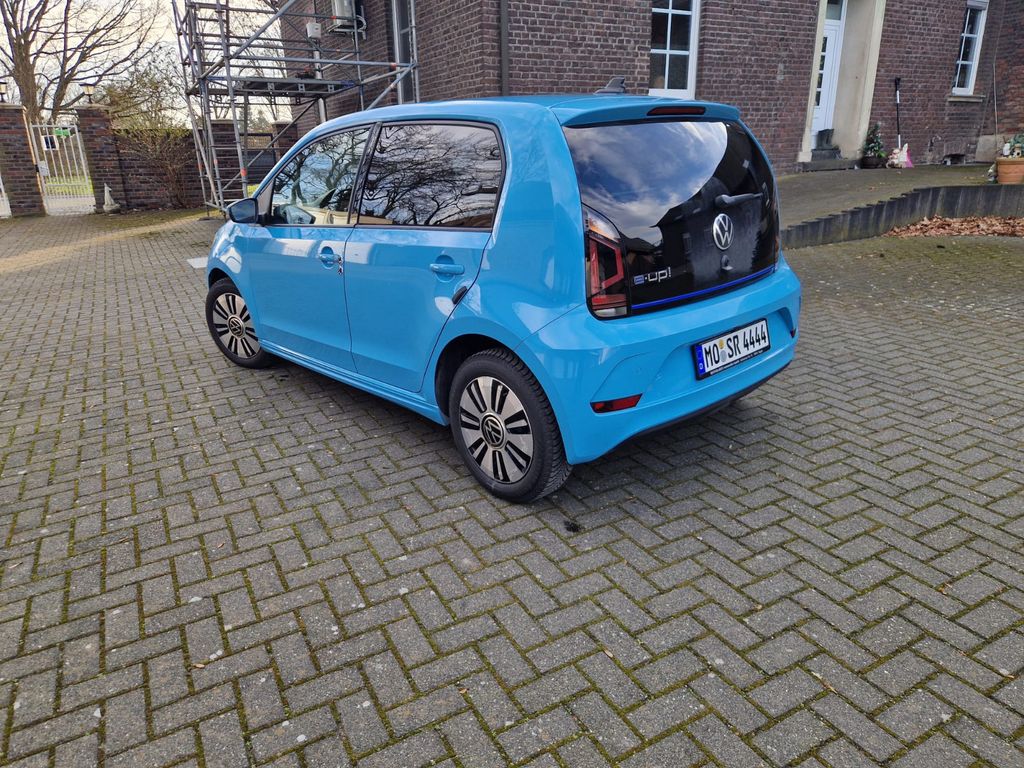Volkswagen e-up! 2021