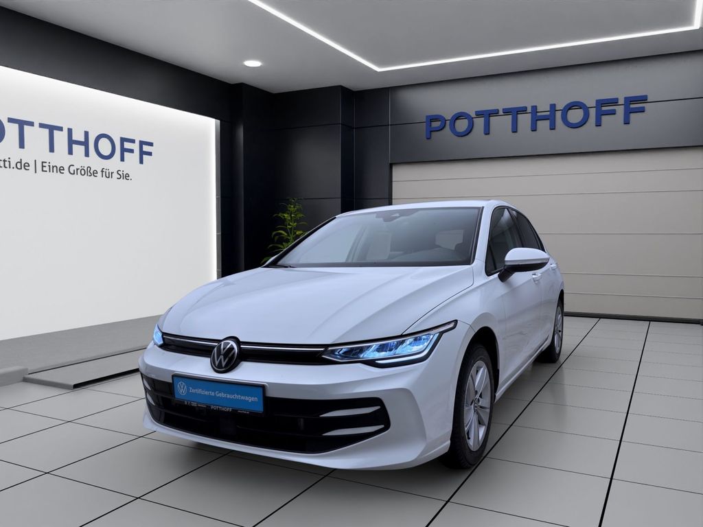 Volkswagen Golf 2024