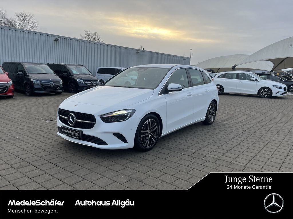 Mercedes-Benz B 180 2024