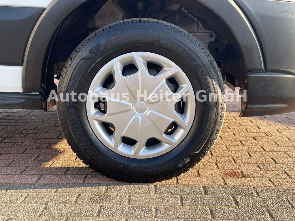 Ford Transit 2024