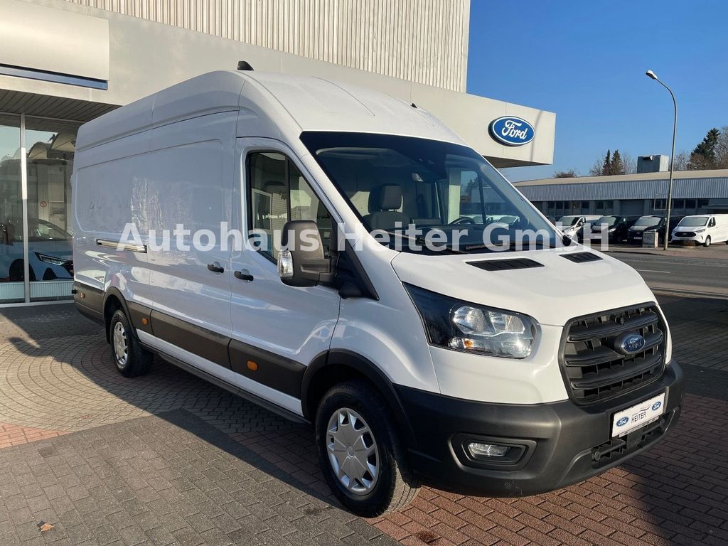 Ford Transit 2024