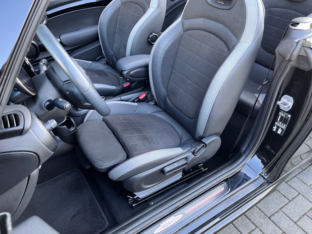 MINI Cooper Cabrio 2022