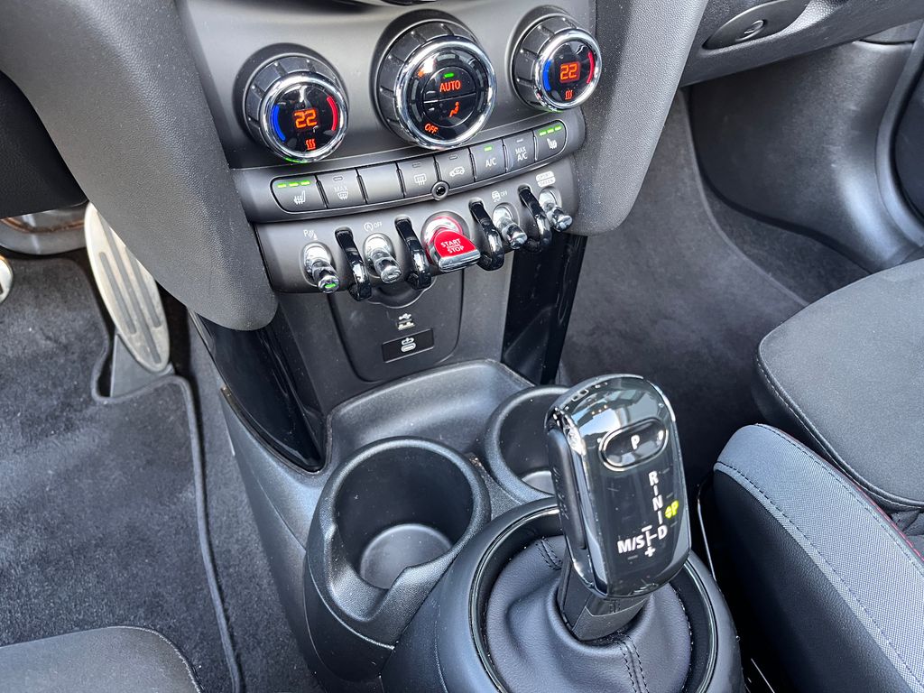 MINI Cooper Cabrio 2022