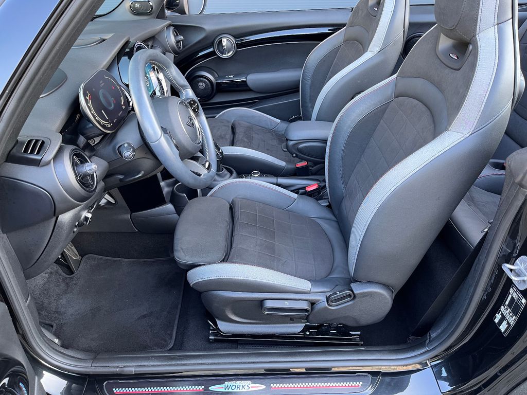 MINI Cooper Cabrio 2022