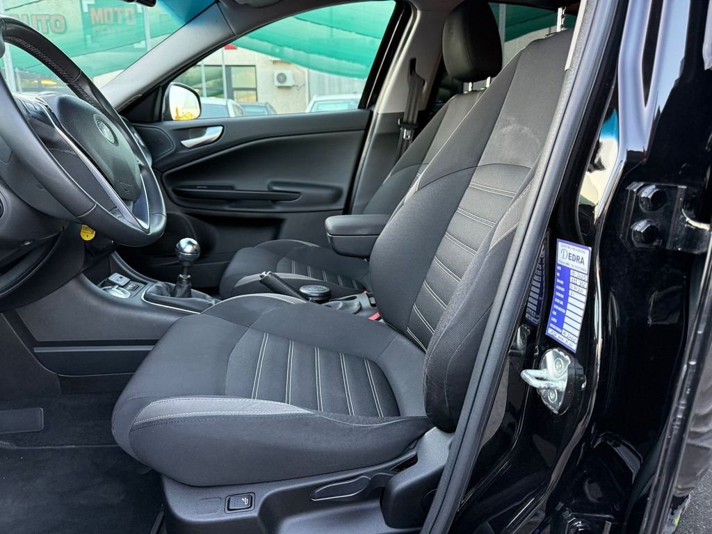 Alfa Romeo Giulietta 2021