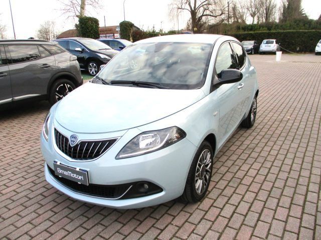 Lancia Ypsilon 2023