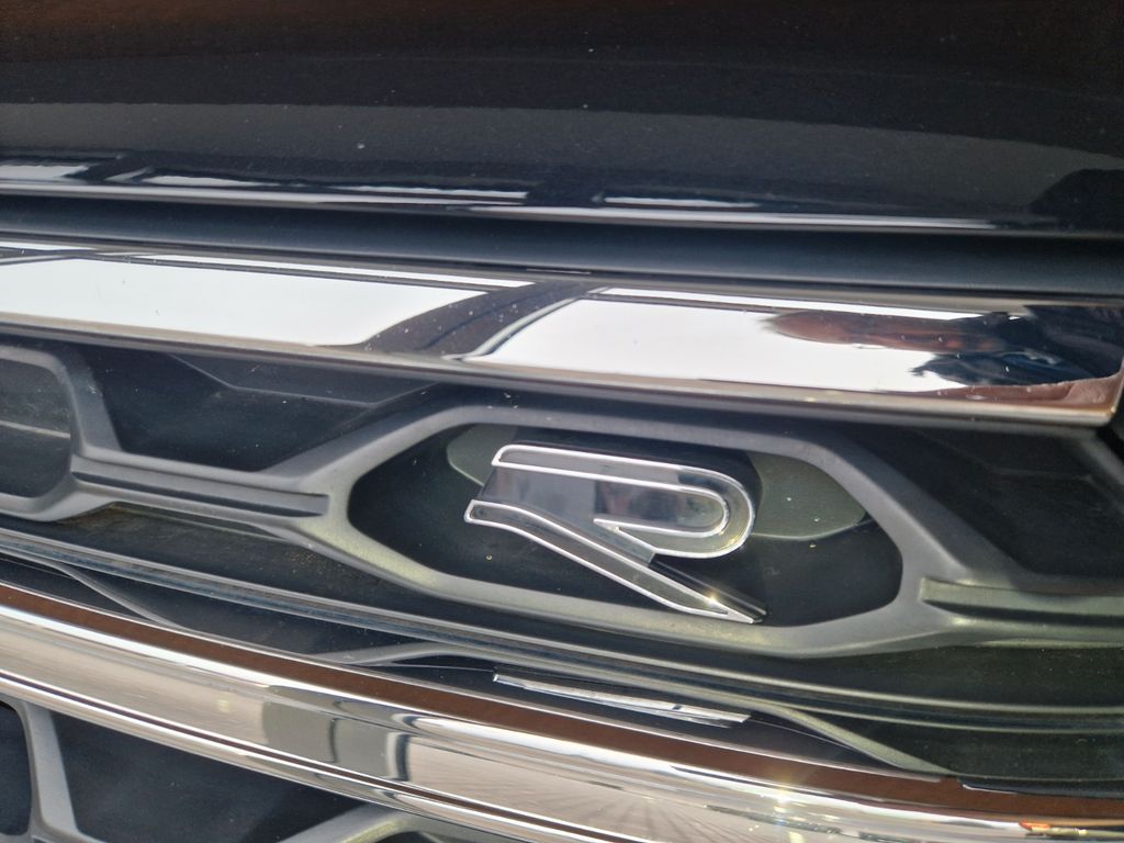 Volkswagen T-Roc 2024