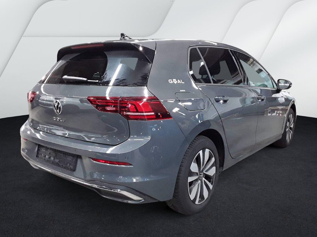 Volkswagen Golf 2025
