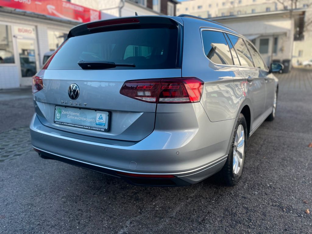 Volkswagen Passat 2021