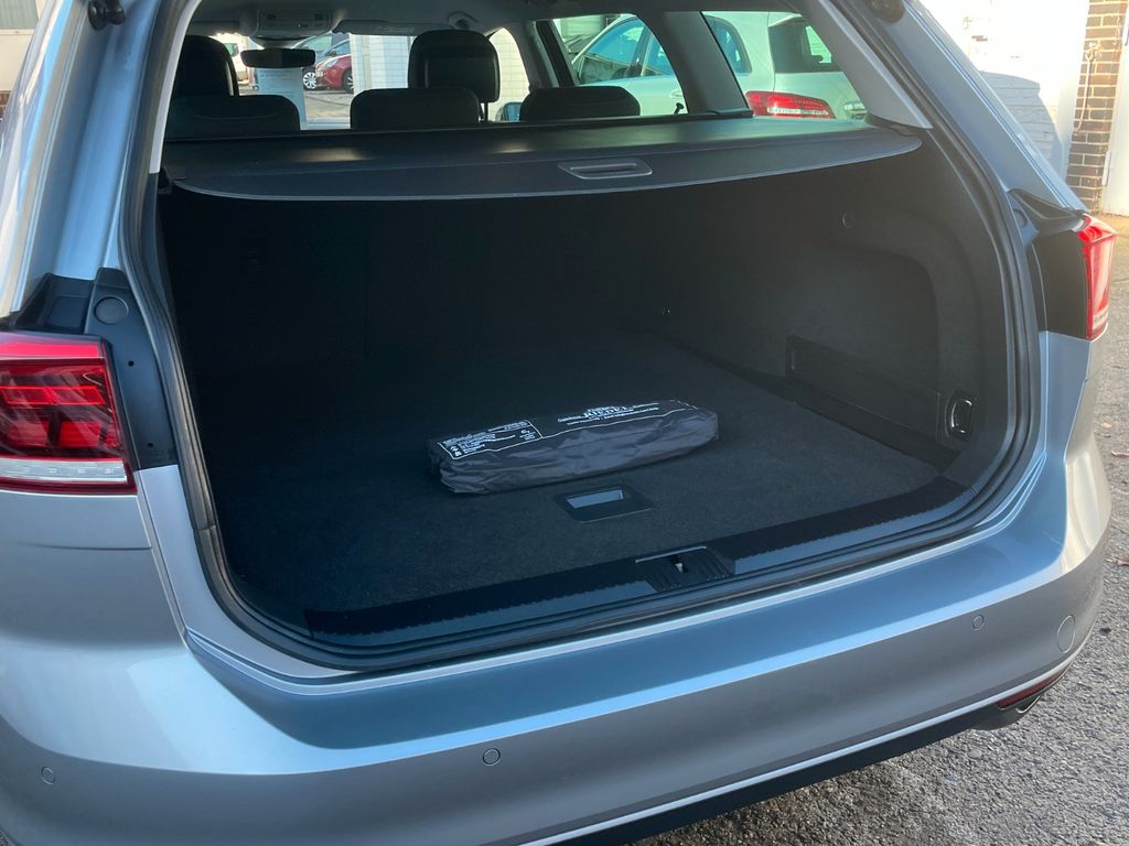 Volkswagen Passat 2021