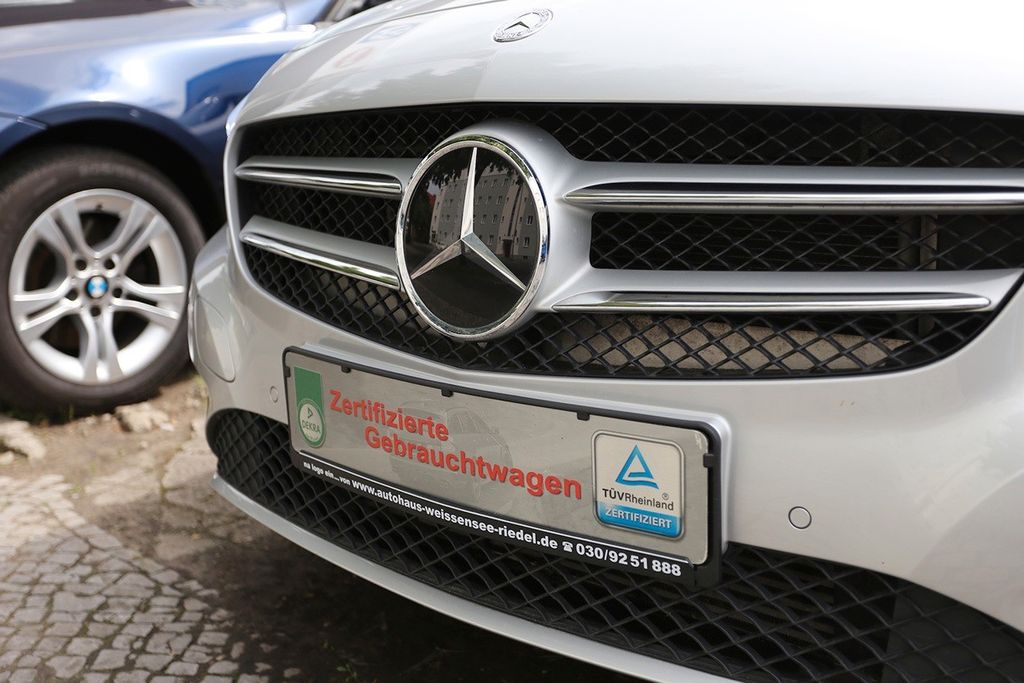 Volkswagen Passat 2021