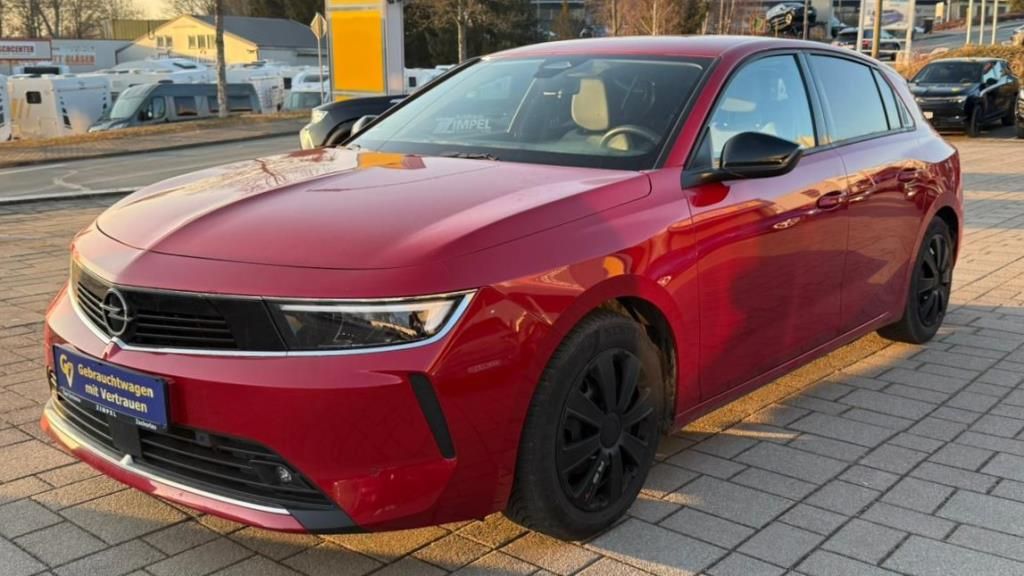 Opel Astra 2022