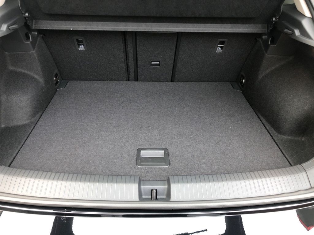 Volkswagen T-Roc 2024