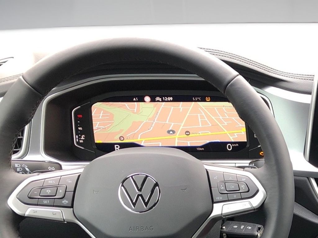 Volkswagen T-Roc 2024