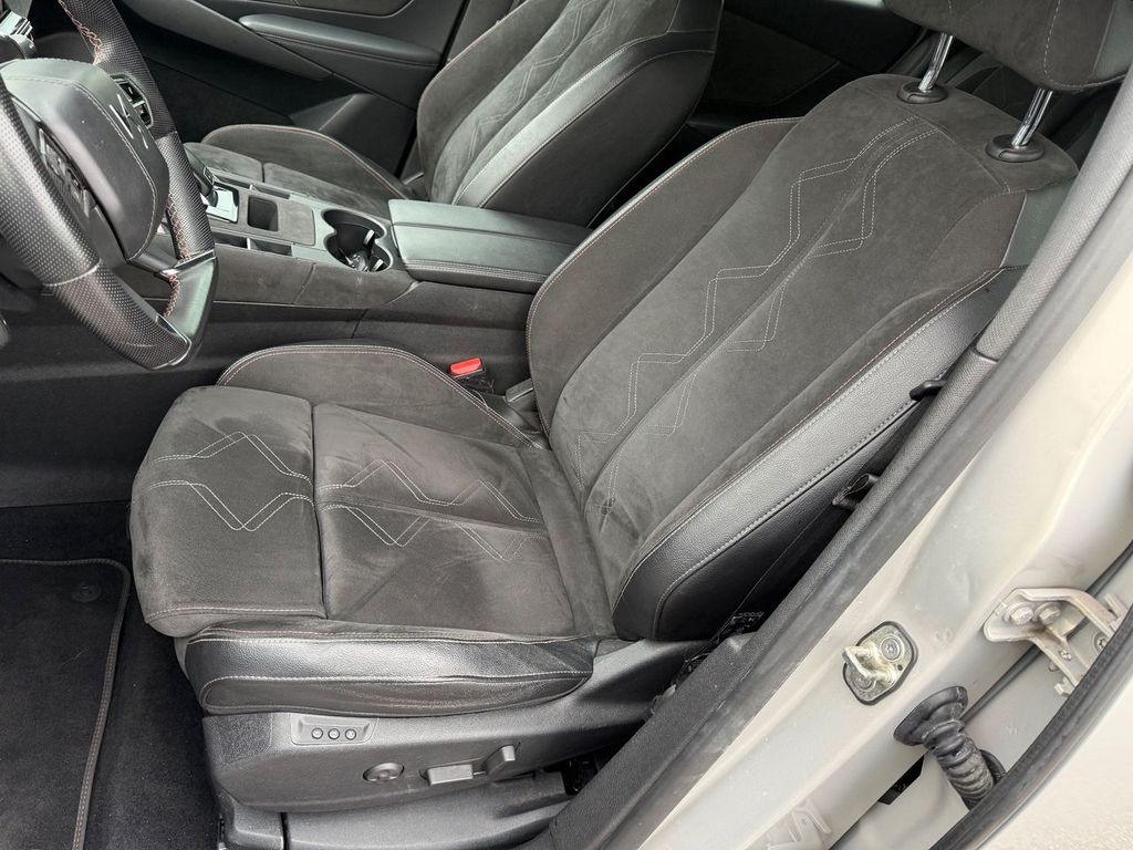 DS Automobiles DS7 (Crossback) 2022