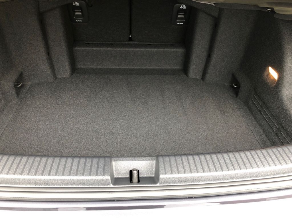 Volkswagen T-Roc 2024