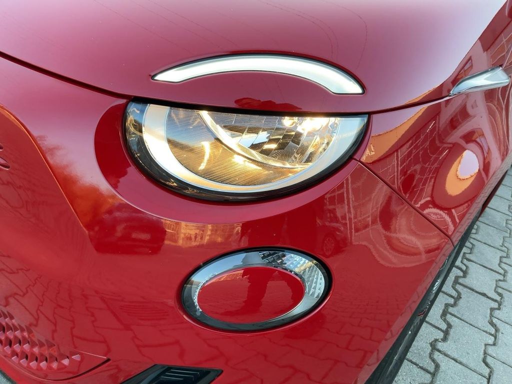 Fiat 500e 2023