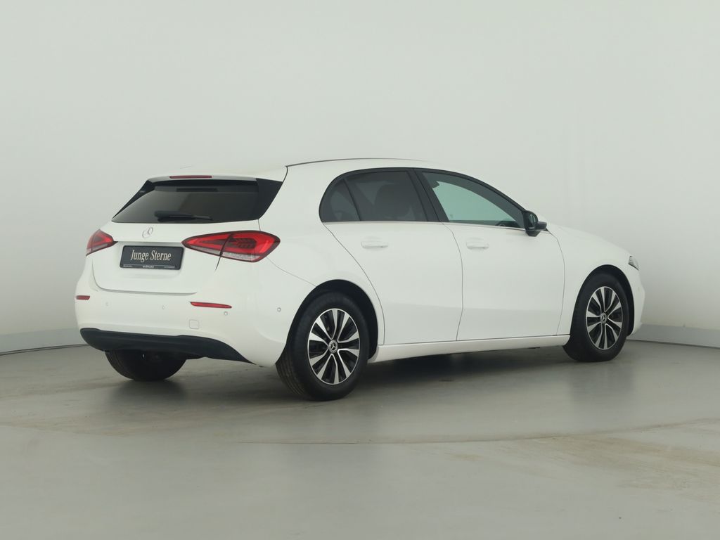 Mercedes-Benz A 180 2022