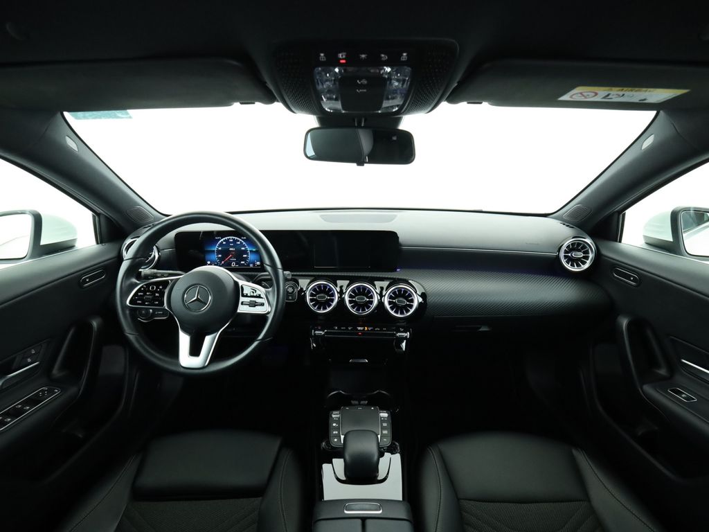 Mercedes-Benz A 180 2022