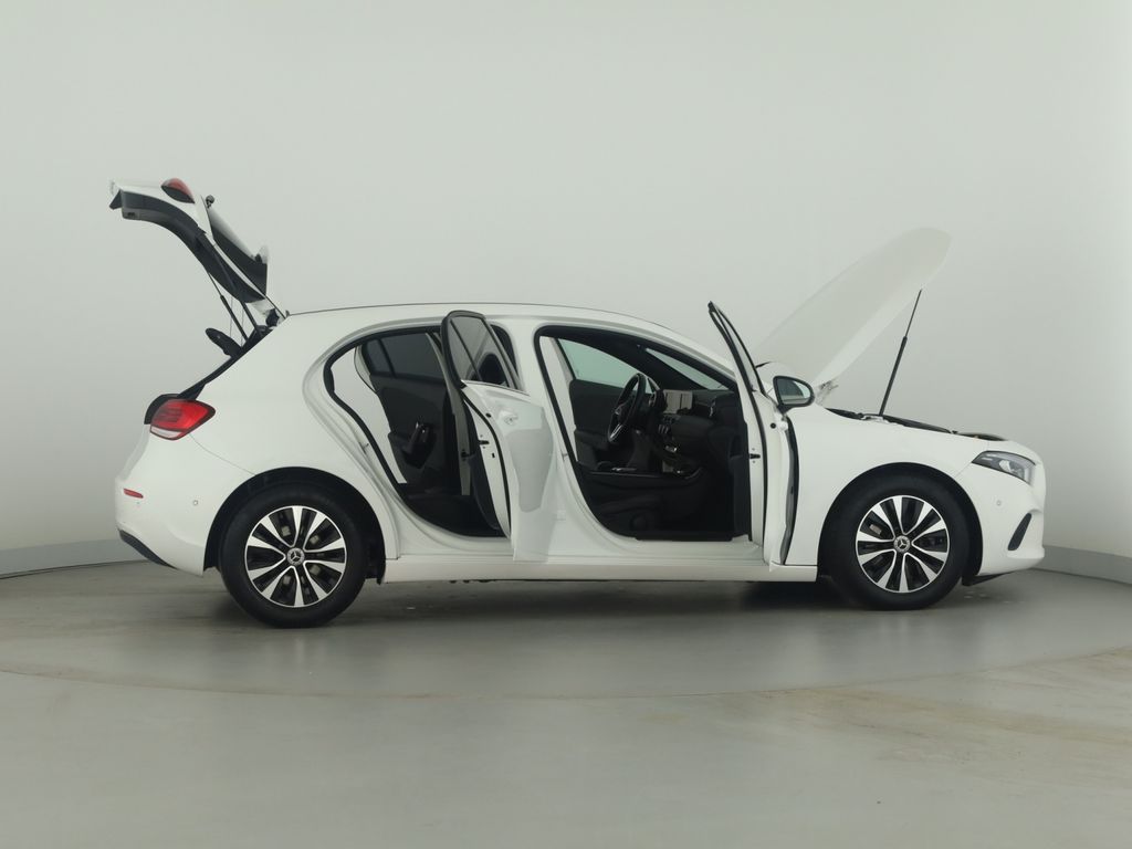 Mercedes-Benz A 180 2022