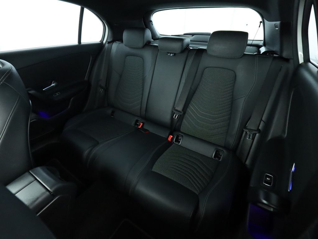 Mercedes-Benz A 180 2022