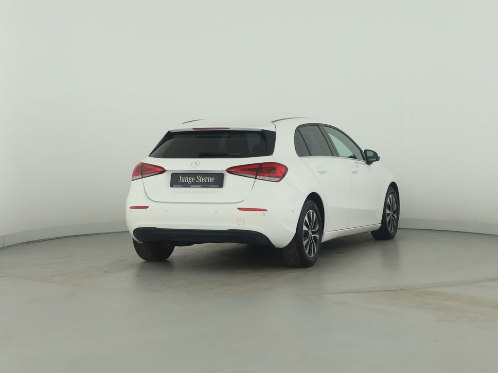 Mercedes-Benz A 180 2022