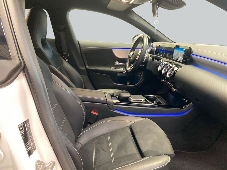 Mercedes-Benz CLA 250 2021