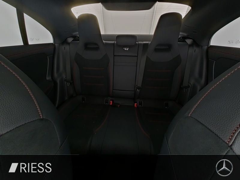 Mercedes-Benz CLA 200 2024