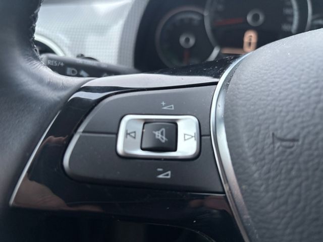 Volkswagen e-up! 2021