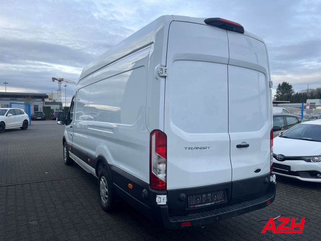 Ford Transit 2024