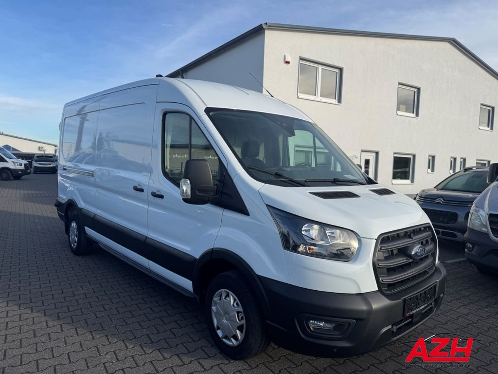 Ford Transit 2023