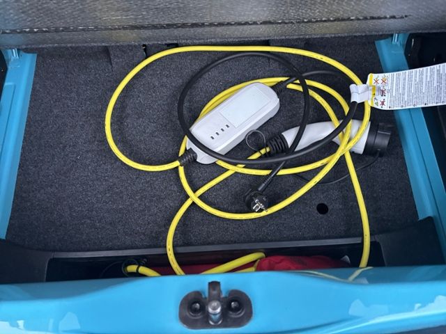 Volkswagen e-up! 2021