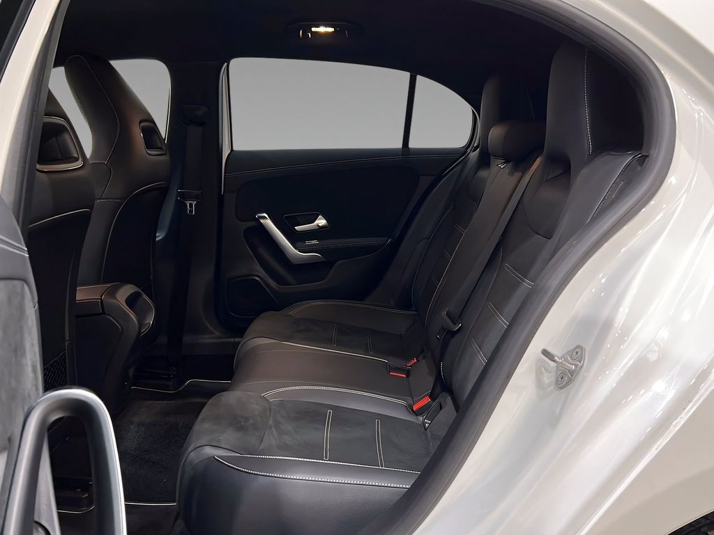 Mercedes-Benz A 250 2021