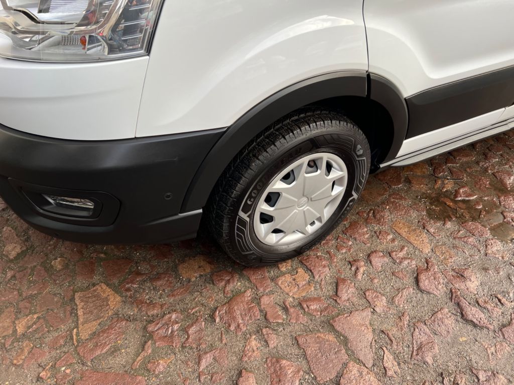 Ford Transit 2021