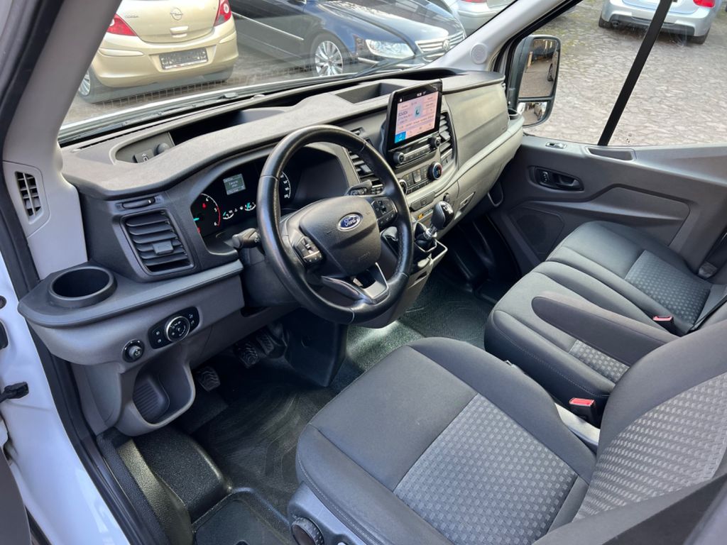 Ford Transit 2021