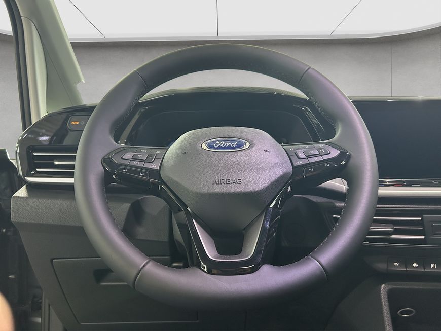 Ford Grand Tourneo