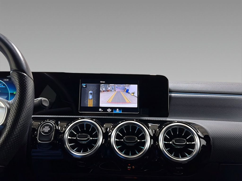 Mercedes-Benz A 250 2021