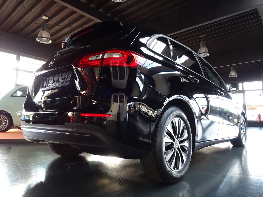 Mercedes-Benz B 180 2021