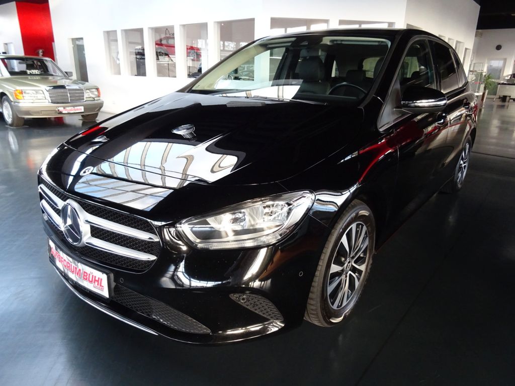 Mercedes-Benz B 180 2021