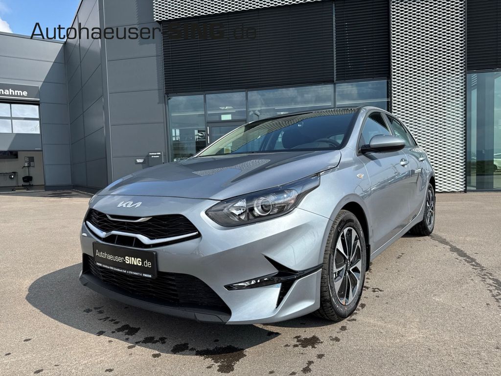 Kia cee'd / Ceed 2025