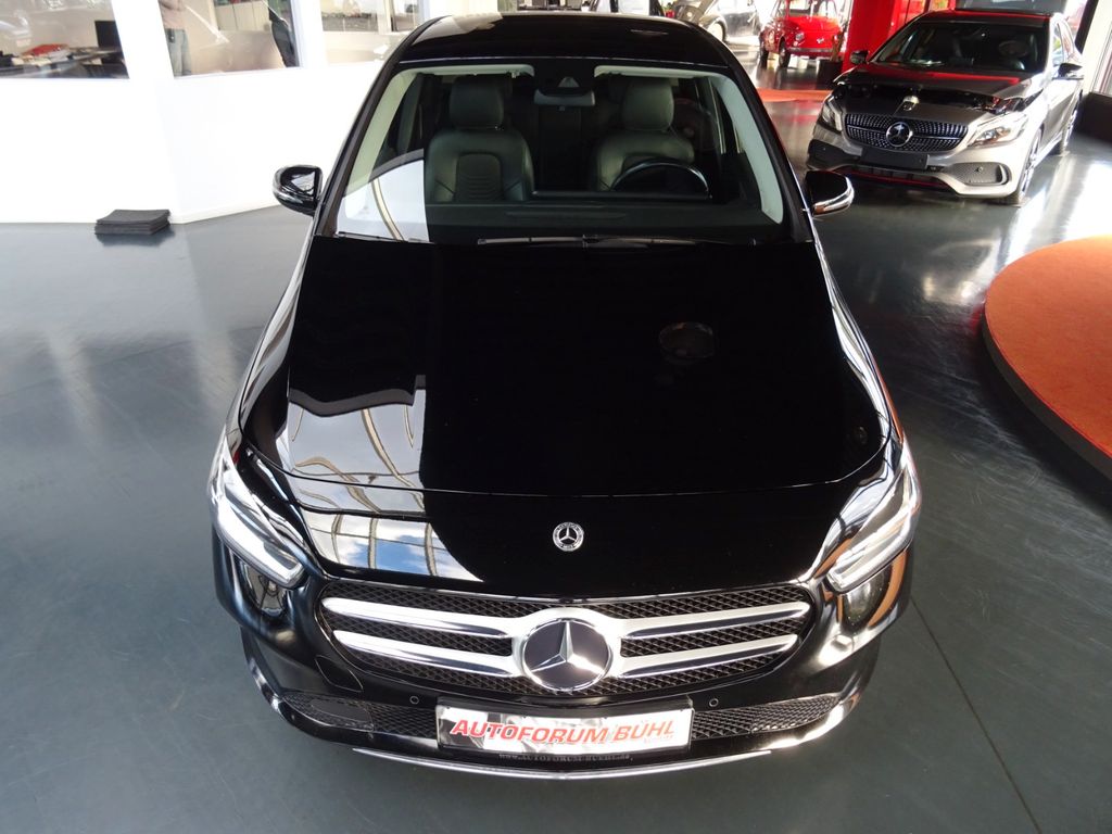 Mercedes-Benz B 180 2021