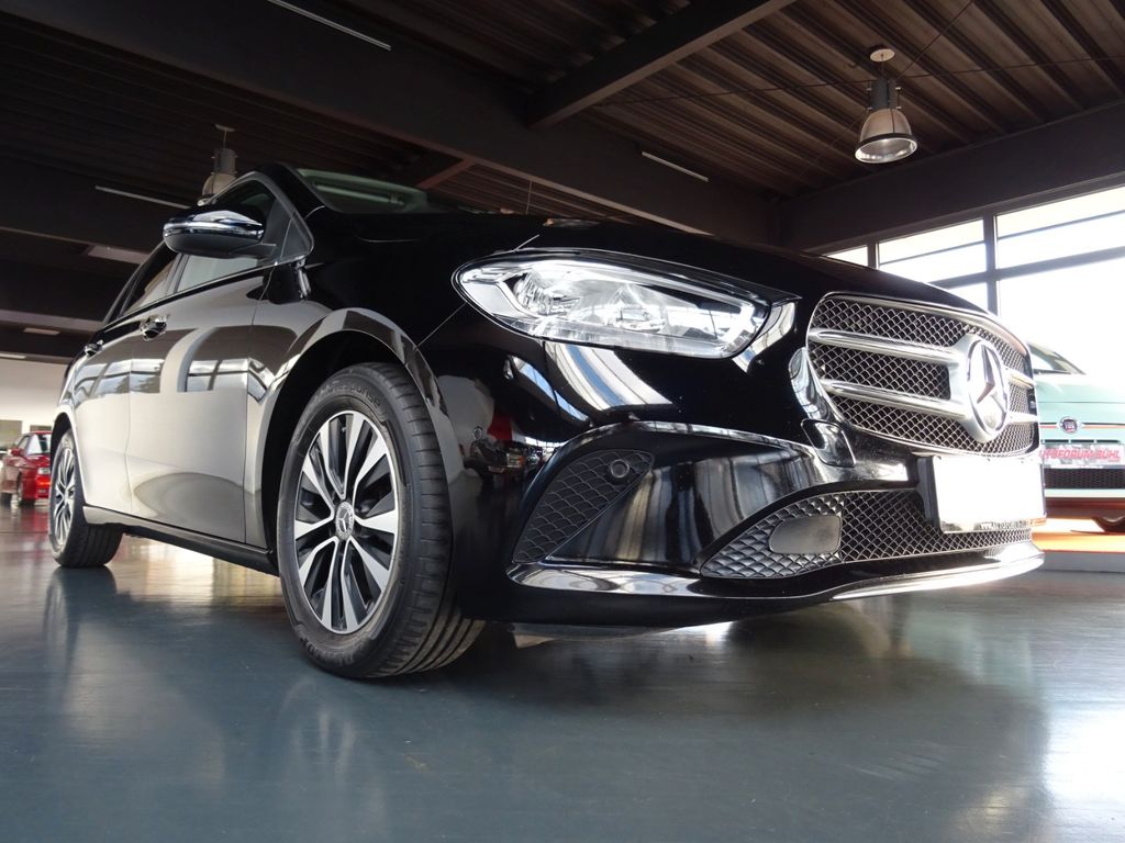 Mercedes-Benz B 180 2021