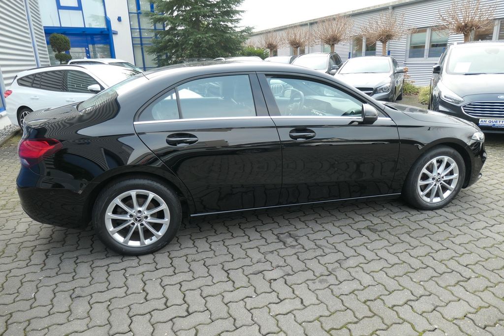 Mercedes-Benz A 200 2022