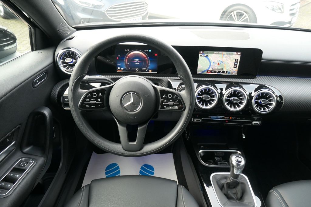 Mercedes-Benz A 200 2022